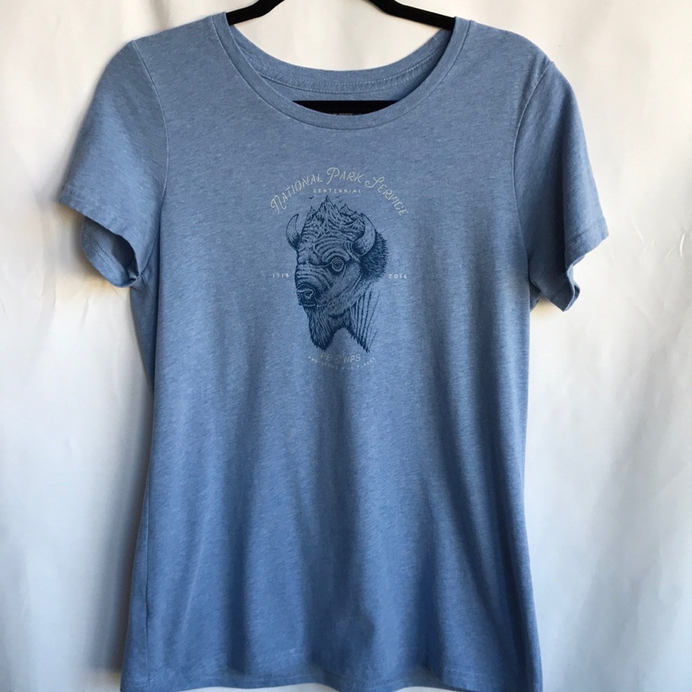 National Park Service 2016 centennial and REI coop blue buffalo T-shirt, size L
